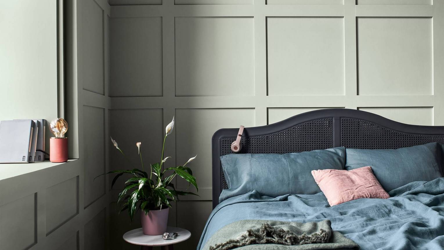 dulux-colour-futures-colour-of-the-year-2020-a-home-for-care-bedroom-inspiration-china-11.jpg