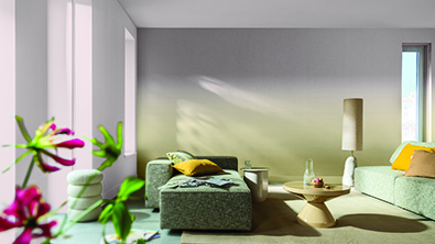 使用云霞粉和晶黄蜜蜡色打造渐变色墙面的起居空间